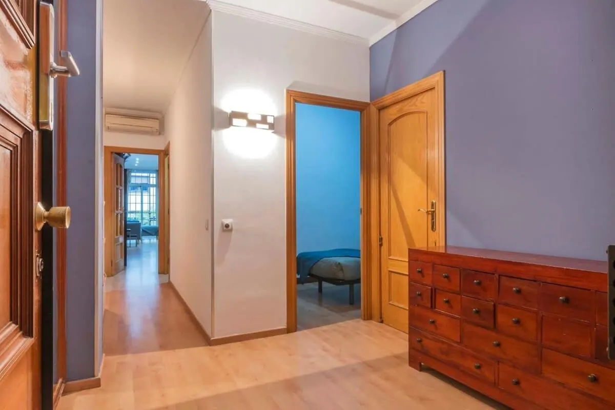 Comfy 4Bd-2Bth With Terrace In Plaza Espana 바르셀로나 0*,